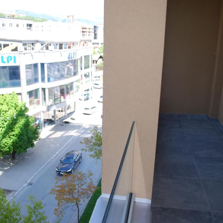 Simanic Appartment - Three-Bedroom Apartment - 3