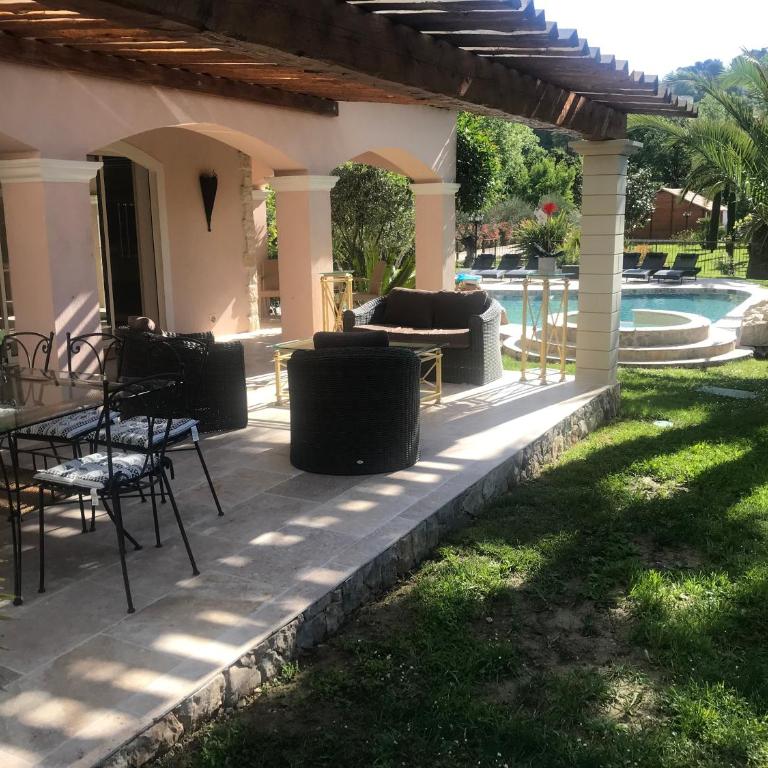 Luxueuse villa piscine et jacuzzi - Villa de 3 dormitorios - 18