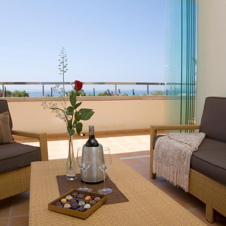 Appt 401-3-Bed-Heaven Beach-Paseo-All year heated pool-Free Bikes - Apartamento con vistas al mar - 28