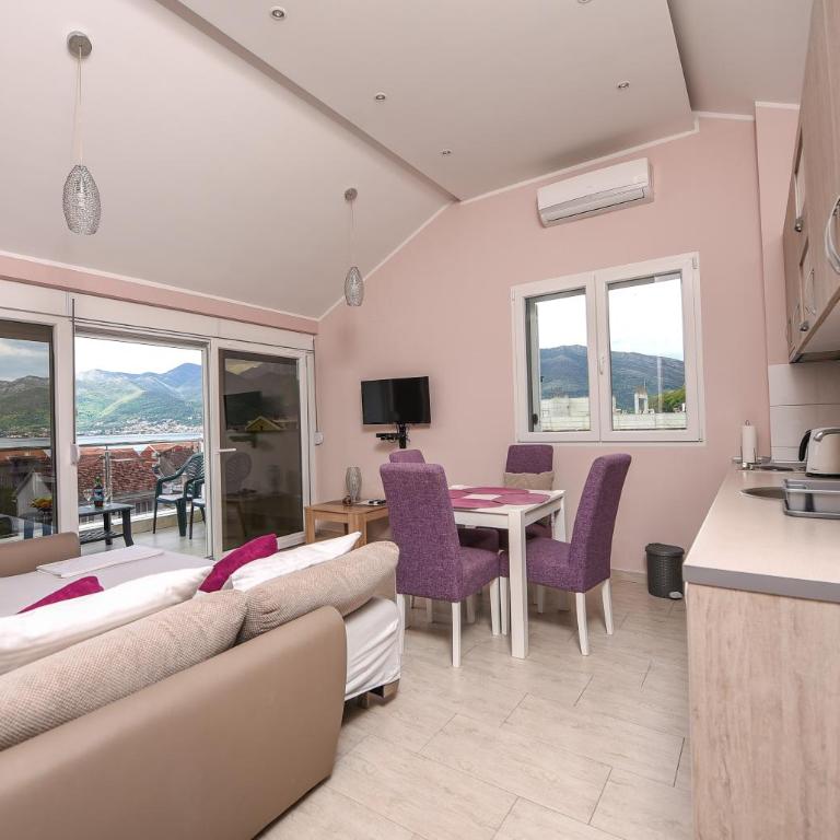 Sea Point II Apart hotel Tivat - Apartment with Sea View - 11