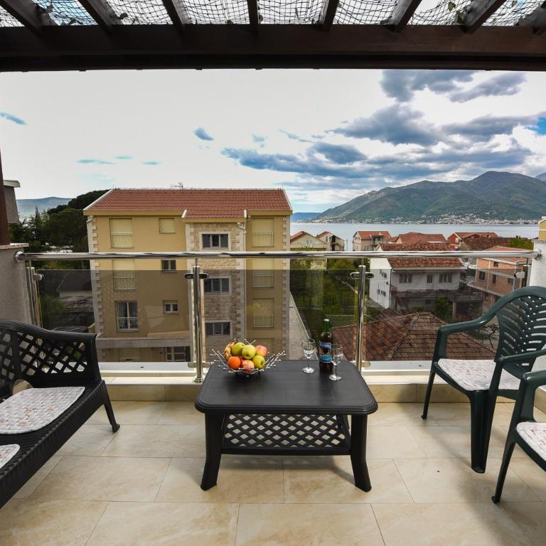 Sea Point II Apart hotel Tivat - Apartment with Sea View - 2