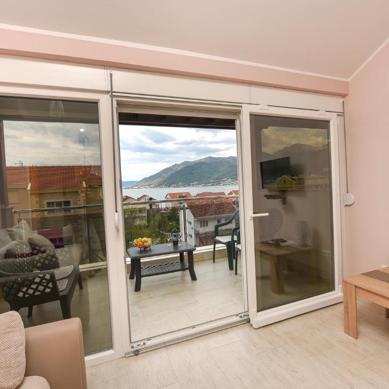 Sea Point II Apart hotel Tivat - Apartment with Sea View - 3