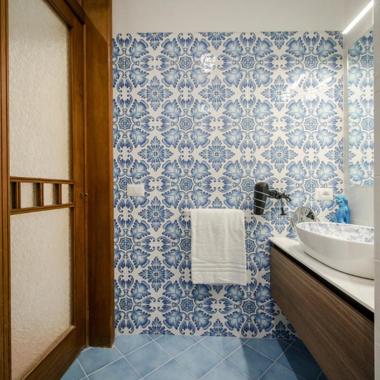Casa Ciuciu Napoli - Appartamento con 2 Camere da Letto - 10