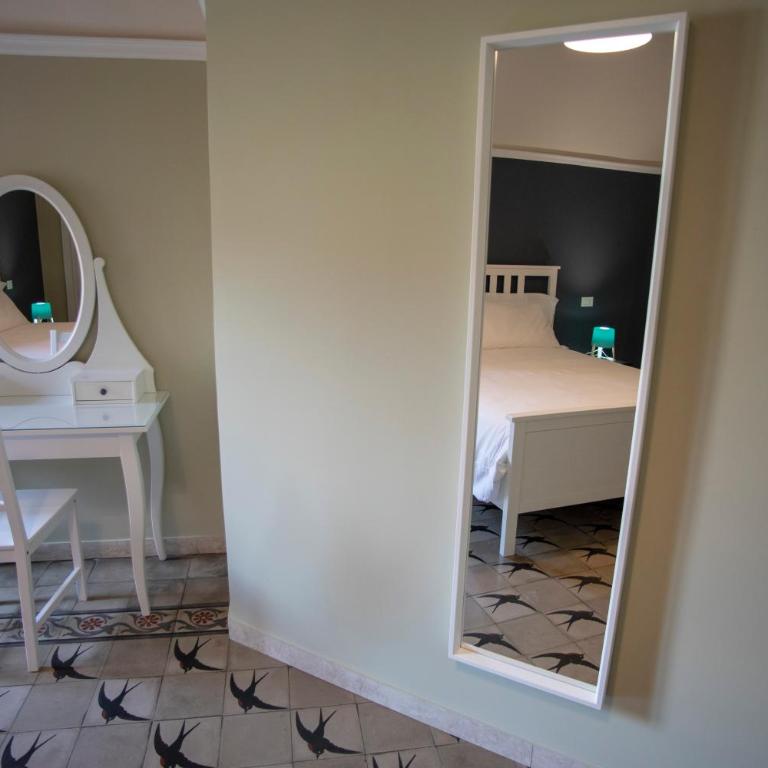Corte dei medici - Palace - Queen Room with Shared Bathroom - 3