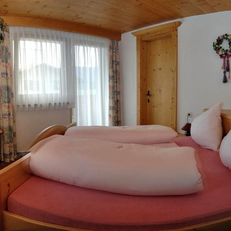 Pension und Apartments Landhaus Marie - Apartment mit 1 Schlafzimmer und Balkon - 2