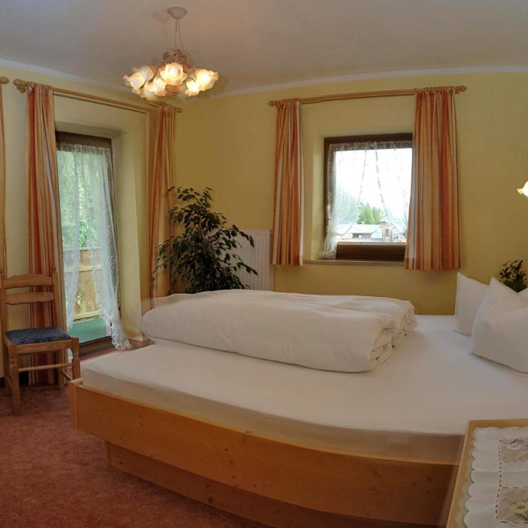 Pension und Apartments Landhaus Marie - Apartment mit 1 Schlafzimmer und Balkon - 3