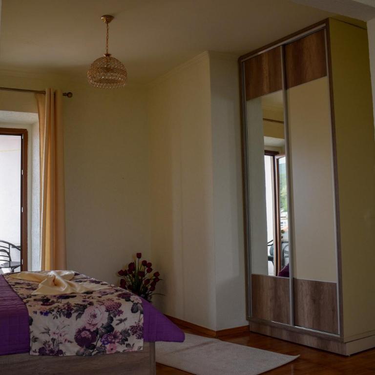 Guest House Alea - Apartment with Balcony and Sea View - 9
