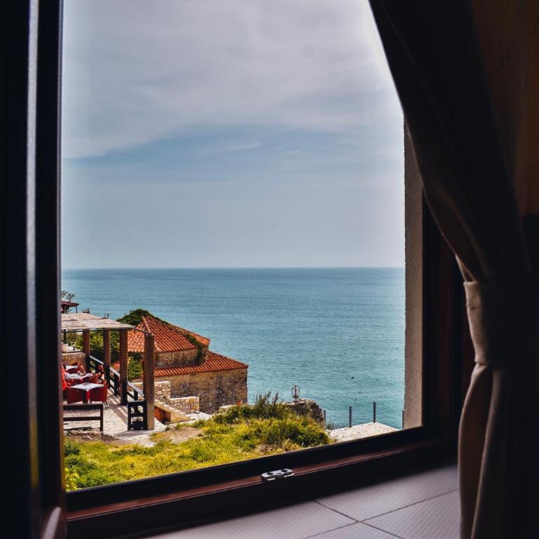 Guest House Alea - Apartment with Balcony and Sea View - 8