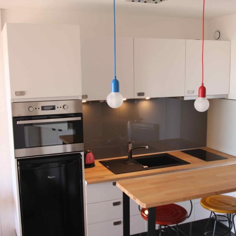 Studio vue mer et Cap - Studio Apartment with Sea View - 6
