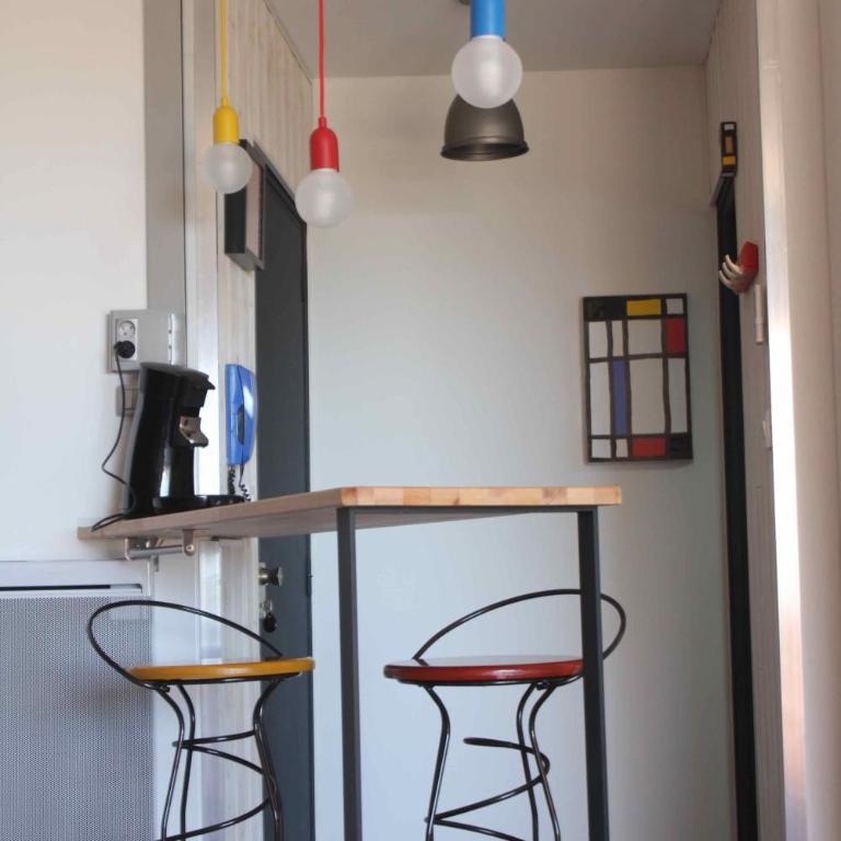 Studio vue mer et Cap - Studio Apartment with Sea View - 7