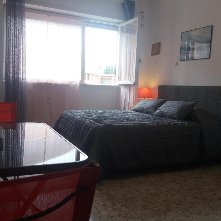 Apartament Silvy Trastevere - Camera Matrimoniale con Bagno Privato Esterno - 2