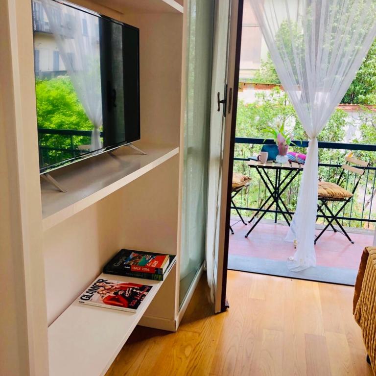 Florence Libertà apartment with balcony - Appartamento con 1 Camera da Letto - 7