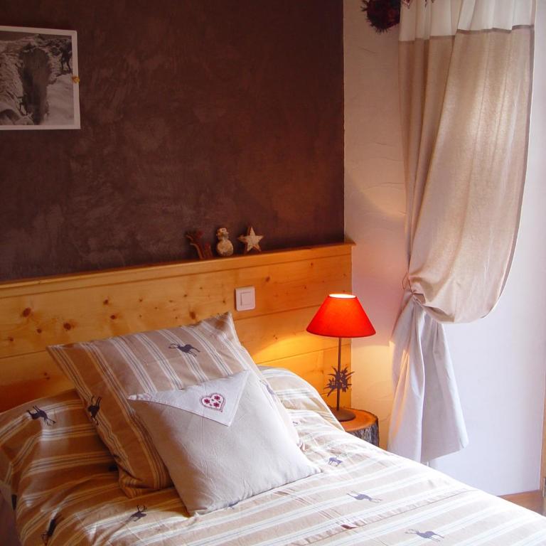 Chez Mamie Anna (B&B et Chalet) - Chambre Double - 8