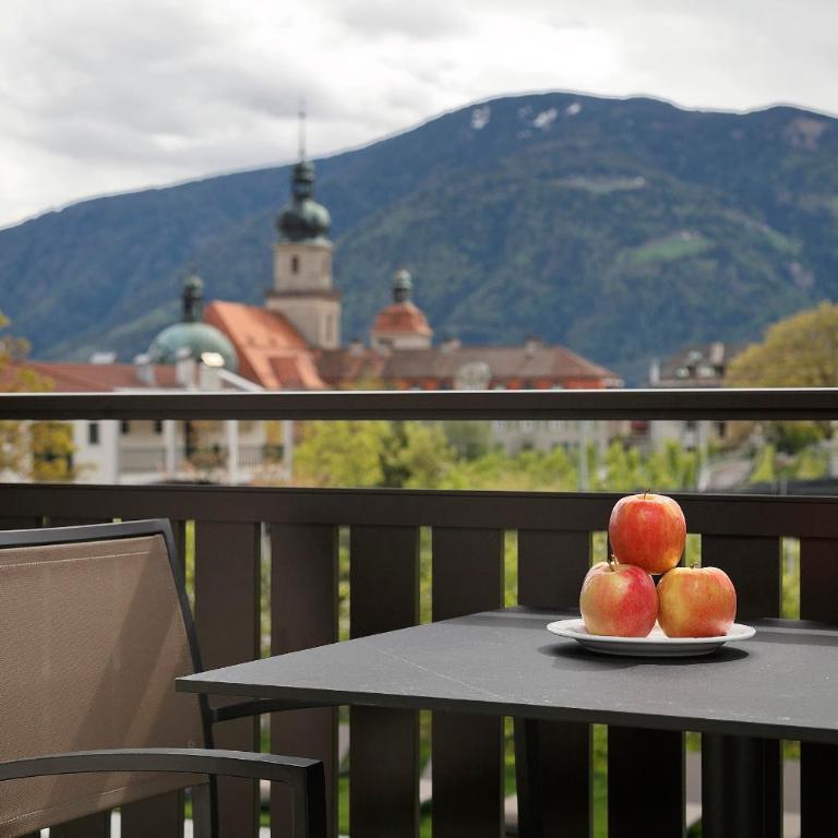 Appartement-Hotel Anthea - Deluxe Doppelzimmer mit Balkon - 9