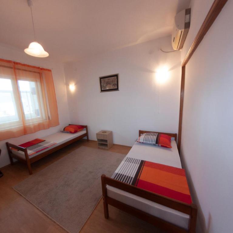 Hostel -Sema - Budget Twin Room - 6