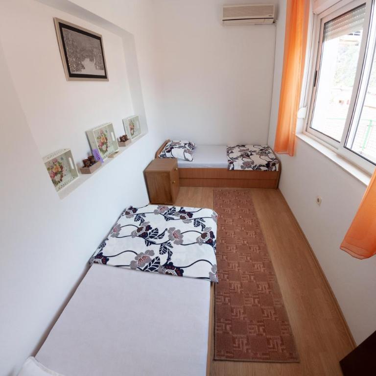 Hostel -Sema - Budget Twin Room - 5