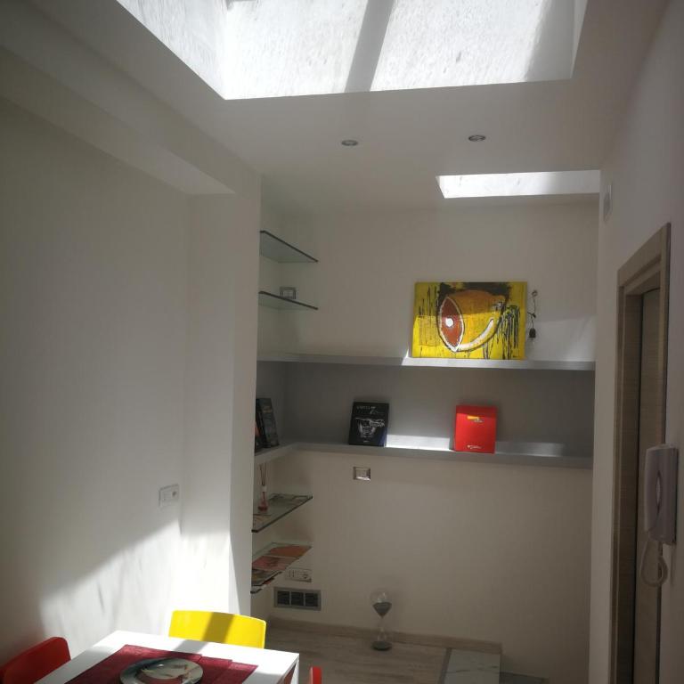 Spagna Gregoriana 46 - Three-Bedroom Apartment - 37