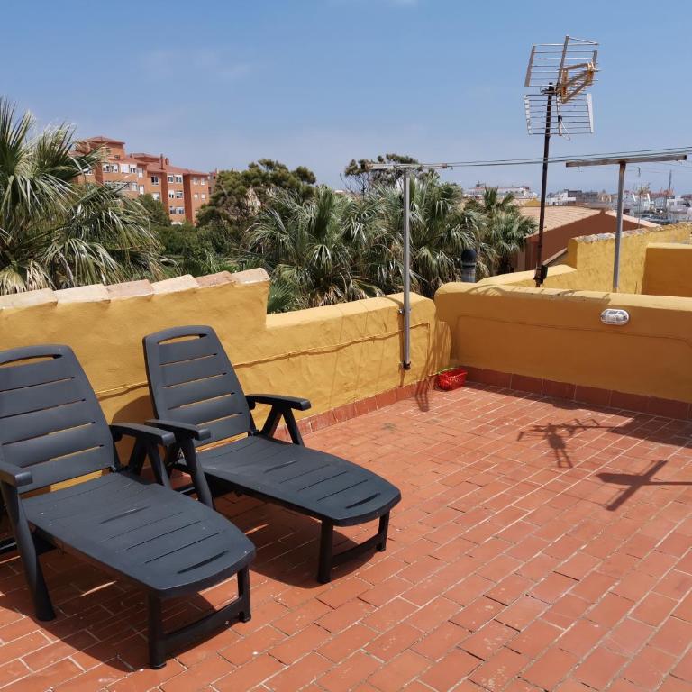 Casa adosada con jardín - Casa Unifamiliar de 2 dormitorios - 25