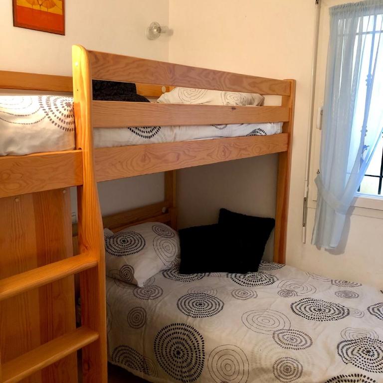 Le Noisetier - Two-Bedroom Apartment - 18