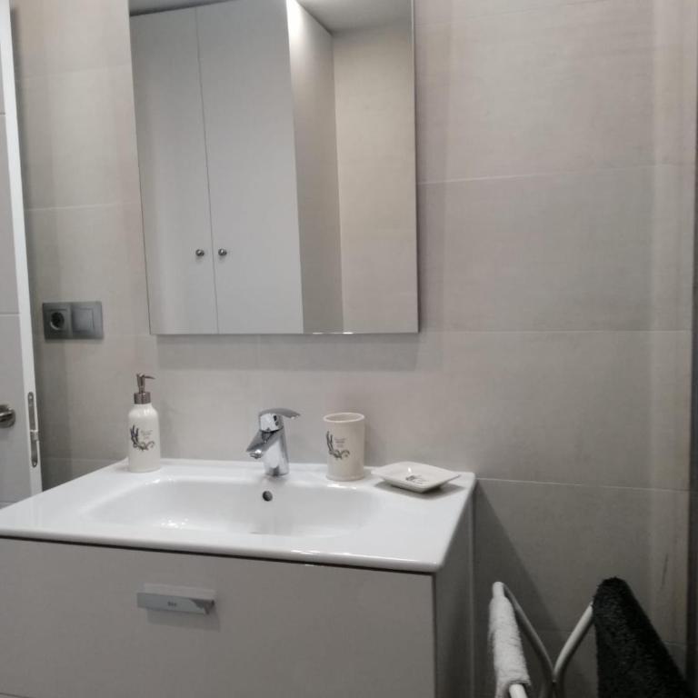 Apartamento 315 en paseo marítimo 96 - Apartamento de 1 dormitorio - 28