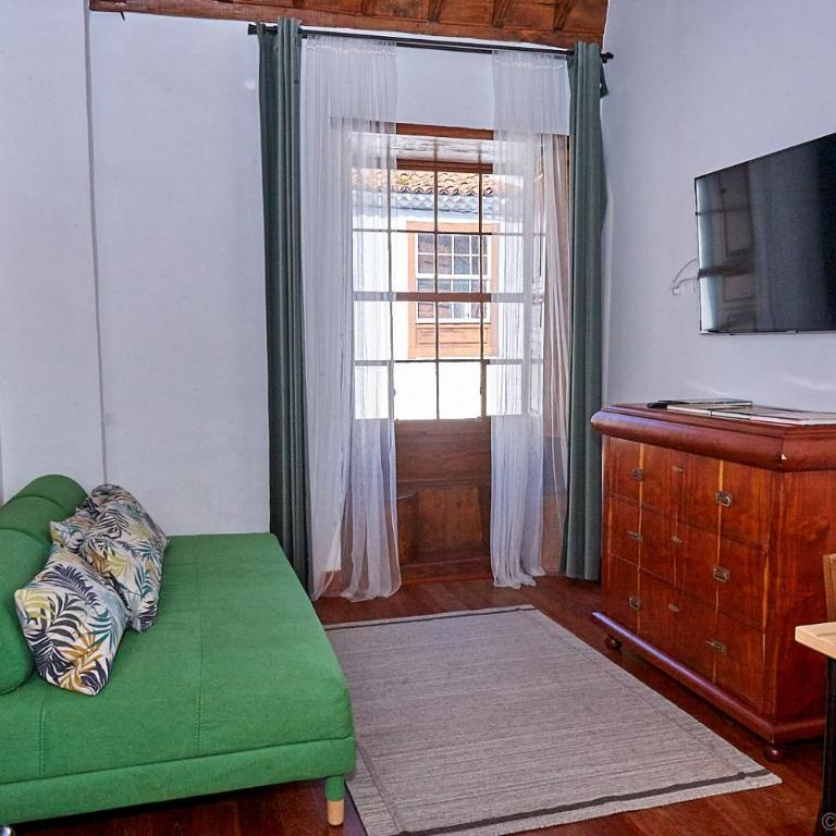 Platanera Suites - One-Bedroom Apartment - 2