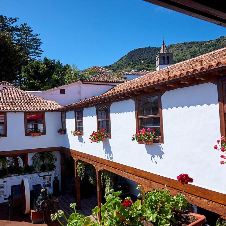 Platanera Suites - One-Bedroom Apartment - 2