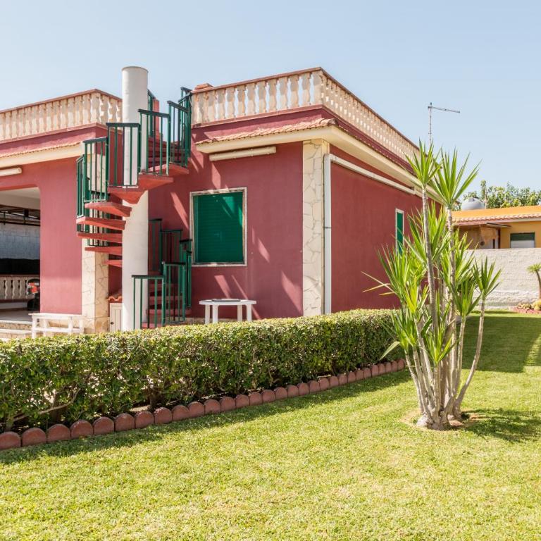 Red house near the sandy beach, parking & wi-fi - Casa con 3 Camere da Letto - 42