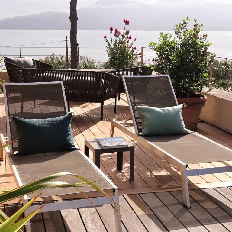 Hôtel La Caravelle - Suite avec Terrasse - Vue sur Mer et Citadelle - 3