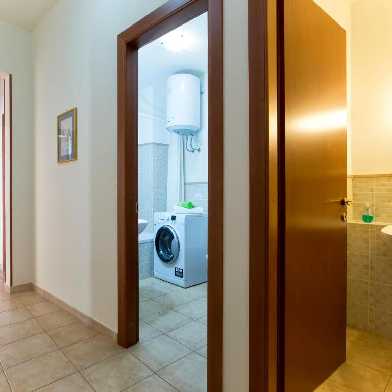 Centro Storico Carlo Alberto - Appartamento Superior con 2 Camere da Letto - 17
