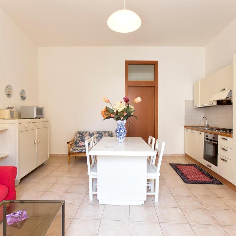 Centro Storico Carlo Alberto - Appartamento Superior con 2 Camere da Letto - 11