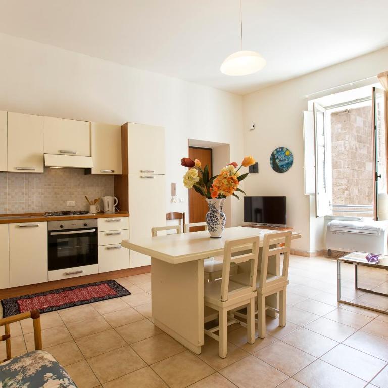 Centro Storico Carlo Alberto - Appartamento Superior con 2 Camere da Letto - 14