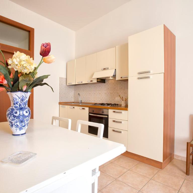 Centro Storico Carlo Alberto - Appartamento Superior con 2 Camere da Letto - 9