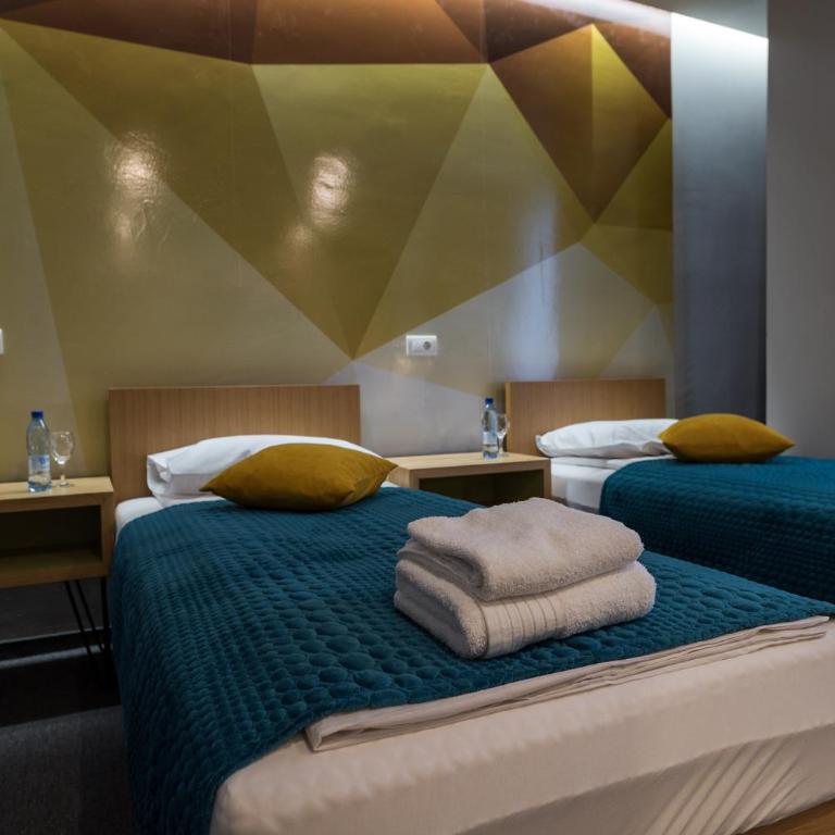 Hotel Safir - Triple Room - 2