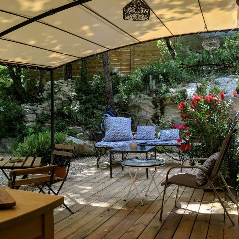Les Rapieres Mireio - Maison 1 Chambre avec Jacuzzi - 53