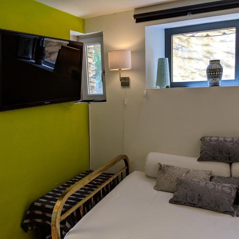 Les Rapieres Mireio - Maison 1 Chambre avec Jacuzzi - 56