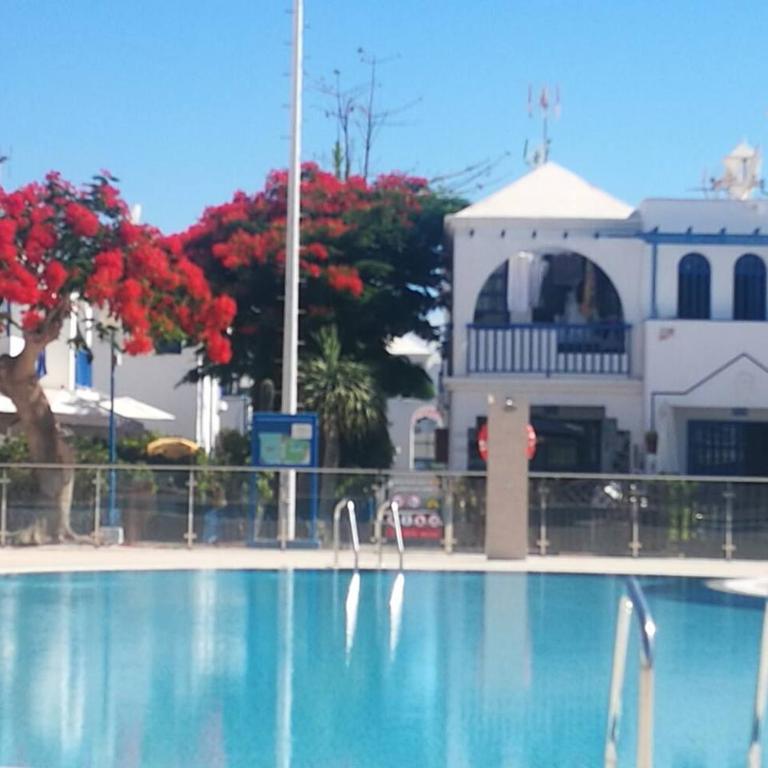 Amazing bungalow with wifi and terrace - Apartamento de 1 dormitorio - 4