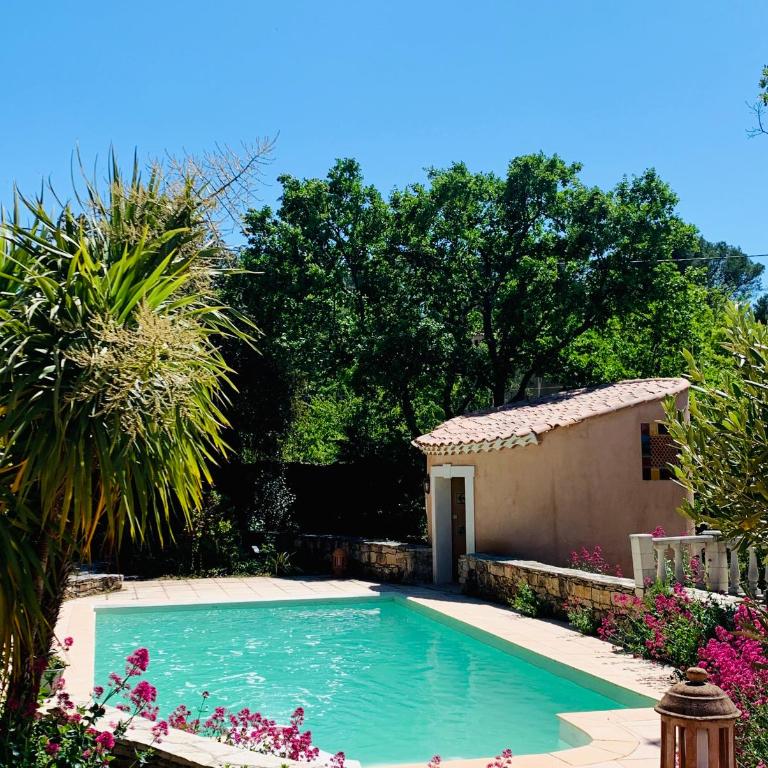 La Farigoule - Sainte-Victoire - Vue exceptionnelle sur Aix-en-Provence - Appartement - Vue sur Jardin - 18