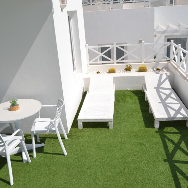 Flower Beach Deluxe - Apartamento con vistas a la piscina - 11