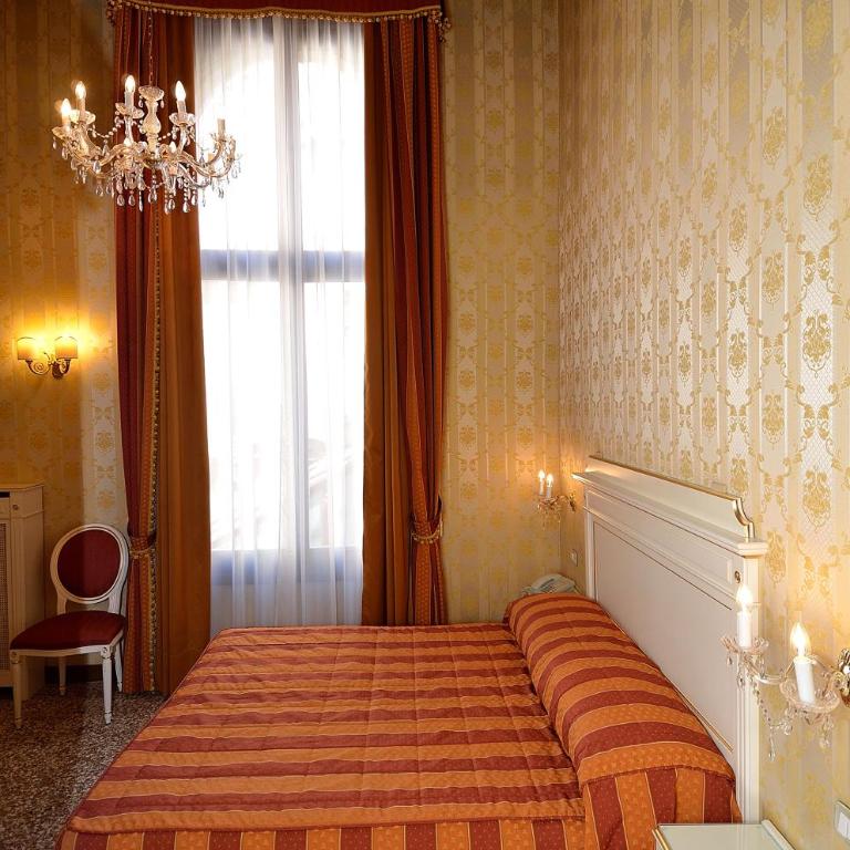 Locanda La Corte - Camera Matrimoniale/Doppia con Letti Singoli - 6