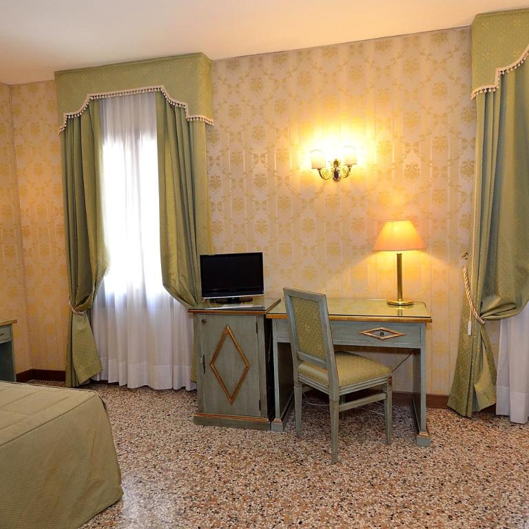 Locanda La Corte - Camera Matrimoniale/Doppia con Letti Singoli - 10