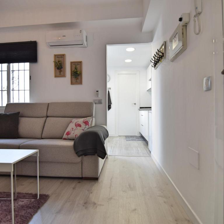 Huerto del Conde - Two-Bedroom Apartment - 8