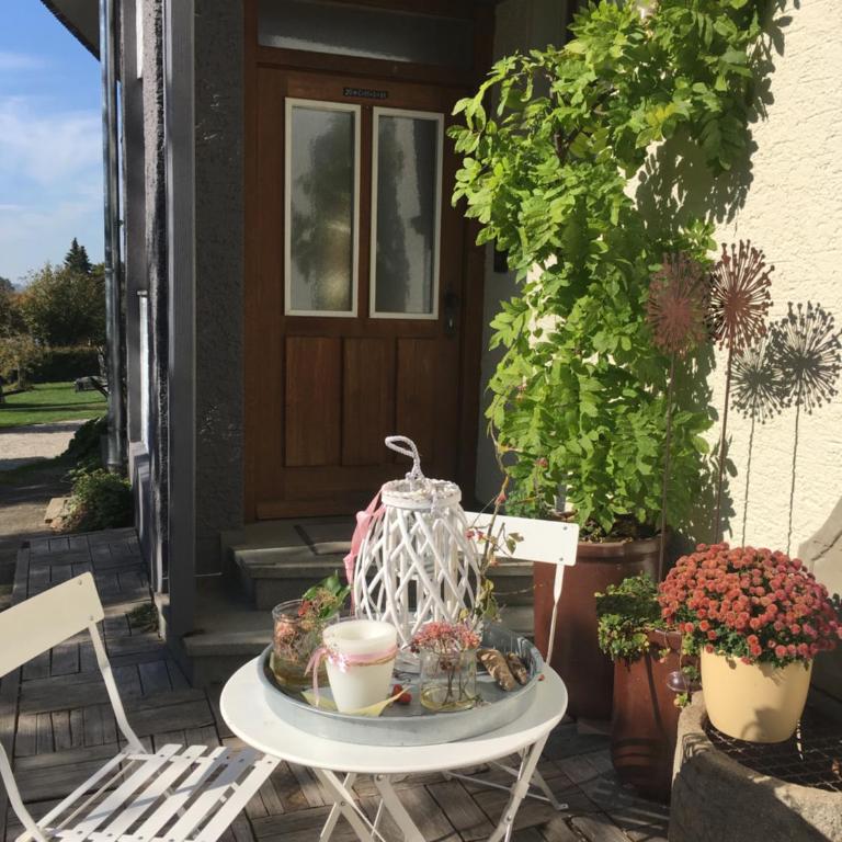 Bei uns im Allgäu - Ferienwohnungen für Erholung und Aktivität - Apartment mit Balkon - 23