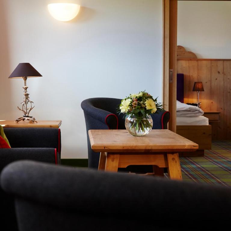 Relais & Châteaux Gut Steinbach Hotel Chalets SPA - Junior Suite für Familien - 7