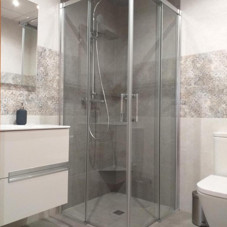 EAST WIND - Three-Bedroom Apartment - 12