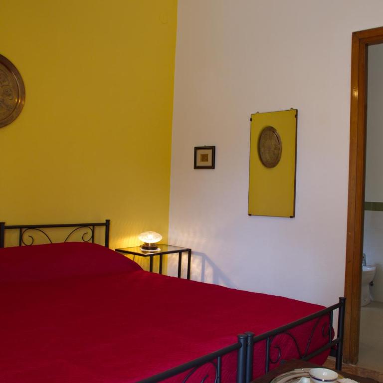 Olivarooms - Double Room with Private Bathroom - 2