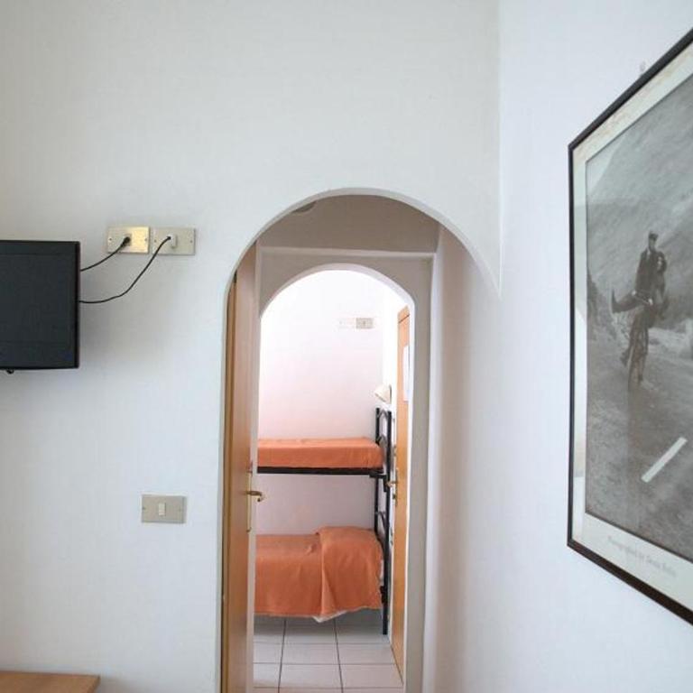 Hotel Annarita-mezza pensione plus- spiaggia inclusa - Camera Quadrupla - 1
