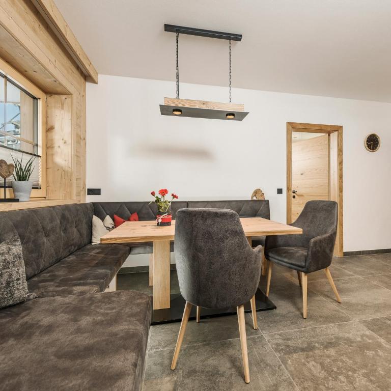 Feriendorf Joggler - Chalets nahe der Gondel - Haus mit 2 Schlafzimmern - 3