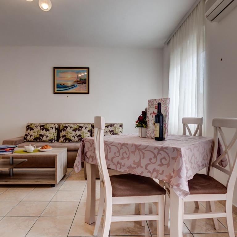 Quiet Getaway Budva - Apartman sa 1 Spavaćom Sobom - 8