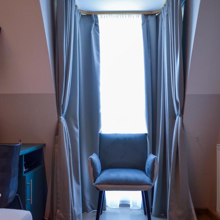 Pension Elisabeth - Rooms & Apartments - Einzelzimmer mit eigenem Bad - 8