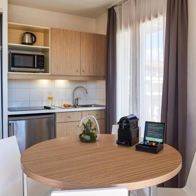 Aparthotel Adagio Access Nice Magnan - Appartement Supérieur avec Balcon (4 adultes) - 12